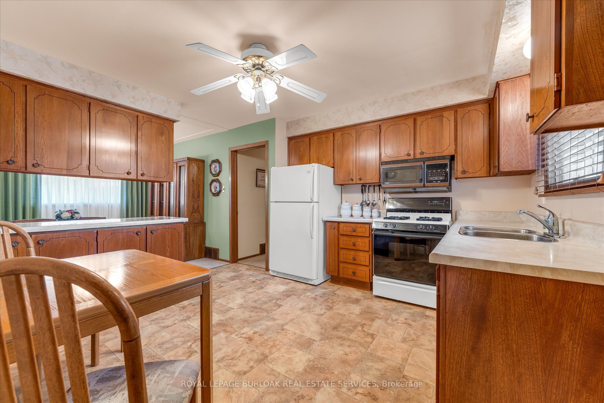 126 Pleasant Avenue