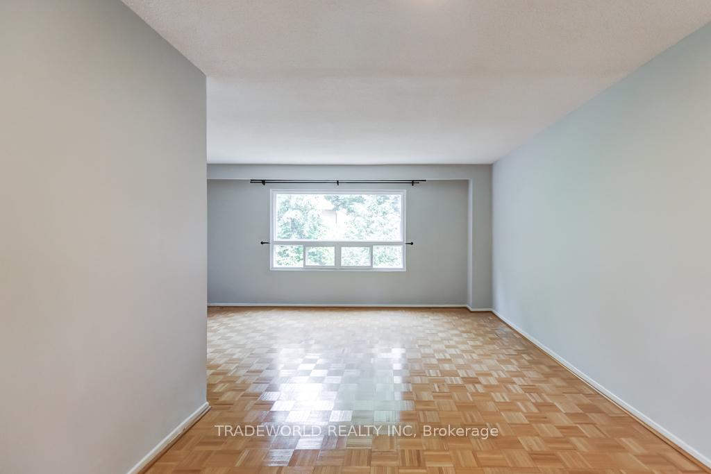 3 Bedrooms Condo at 50 Brookmill, Toronto For sale