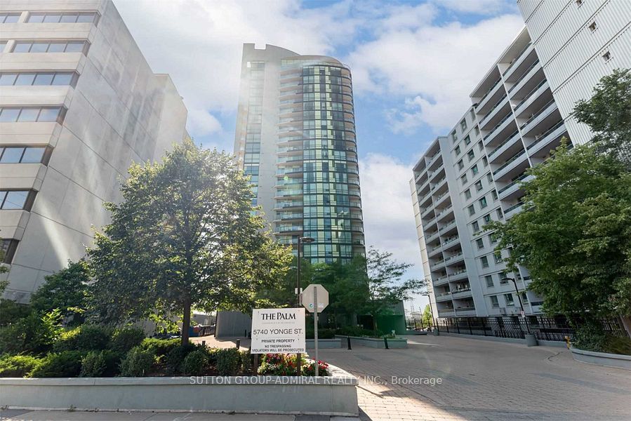 5740 Yonge Street