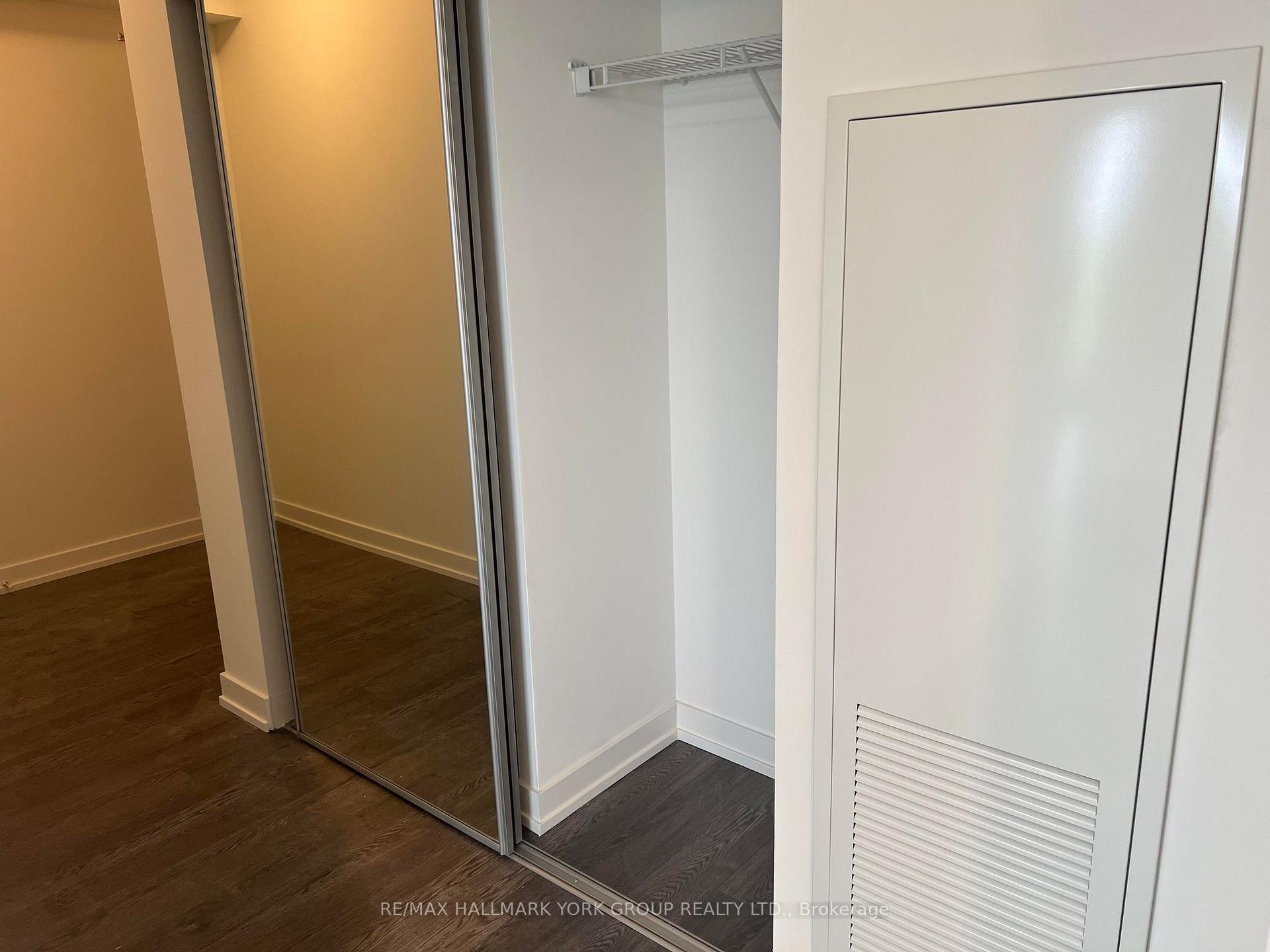 3 Bedrooms Condo at 20 O’Neill, Toronto For sale