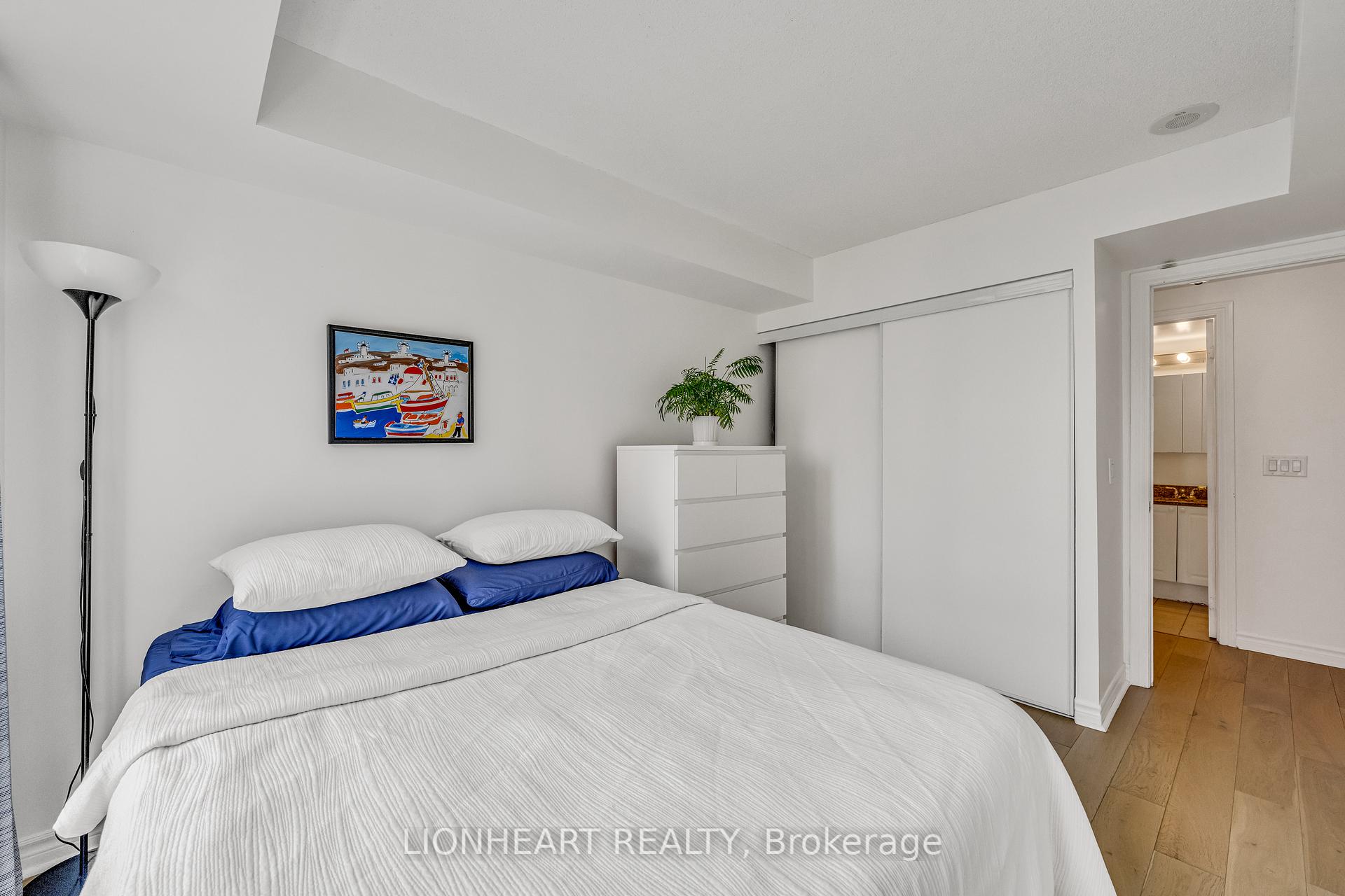 1 Bedroom Condo at 5 Michael Power, Toronto For sale