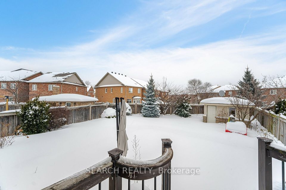 https://trreb-image.ampre.ca/5a1BRl0PgBtx4YV8pJVwwmmAc86RDmjDjYhor_T3N0c/rs:fit:960:960/wm:.5:so:0:50:.4/wmsh:10/wmt:PHNwYW4gZm9yZWdyb3VuZD0nd2hpdGUnIGZvbnQ9JzY4Jz5TRUFSQ0ggUkVBTFRZLCBCcm9rZXJhZ2U8L3NwYW4-/L3RycmViL2xpc3RpbmdzLzQwLzYxLzIzLzYwL3AvN2YwNTAwODUtZmQyMC00Y2QyLTk0N2EtMGZkNGNlNjBmZDE3LmpwZw.jpg