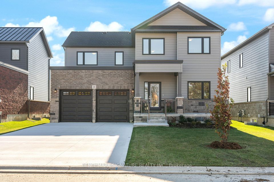 Lot 21 Totten