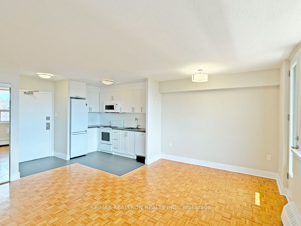 1500 Bathurst Street