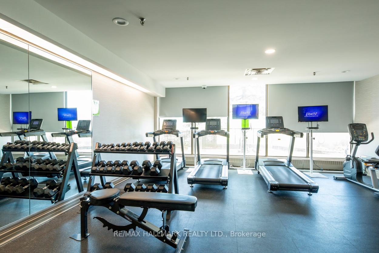 3 Bedrooms Condo at 55 Skymark, Toronto For sale