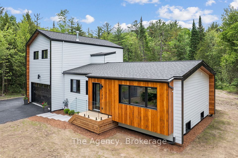 1290 Cedar