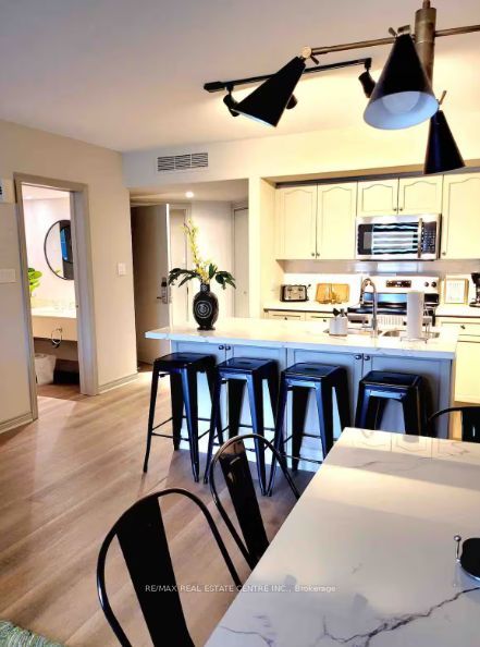 90 Highland Drive, #2292
