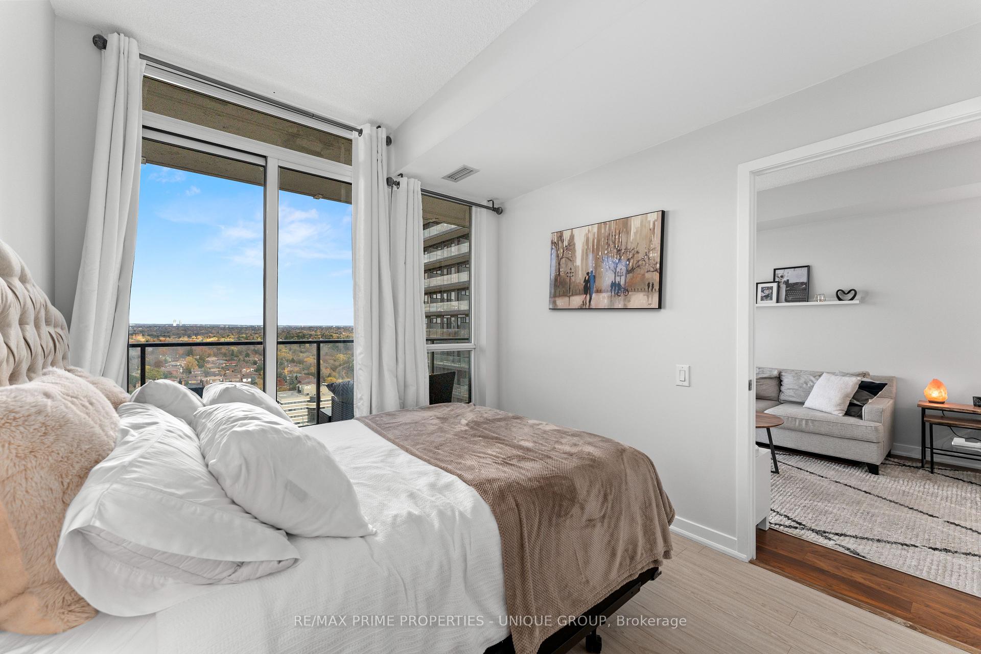 1 Bedroom Condo at 29 Singer, Toronto For sale
