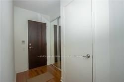 85 Bloor Street E 914