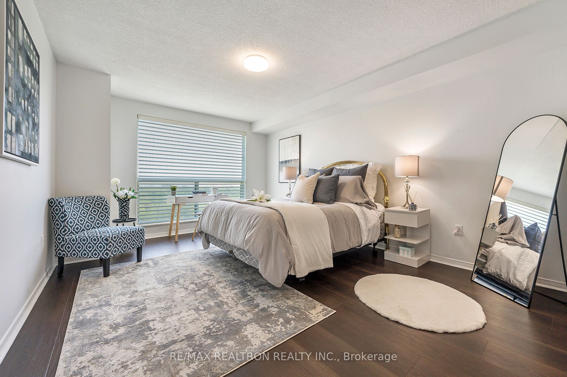 2155 Burnhamthorpe Road W, #1301