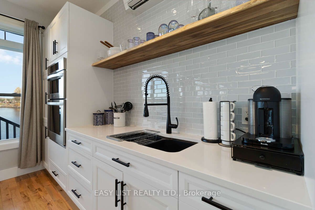 693 Mason Beach Road, #3