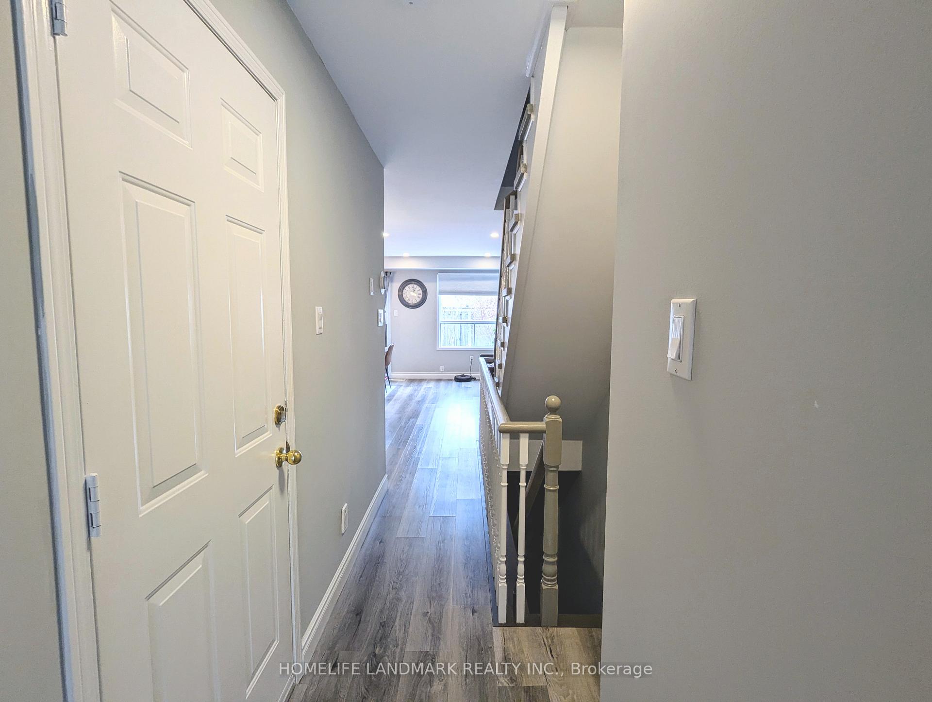 3 Bedrooms Condo at 86 Tania,  Vaughan For sale