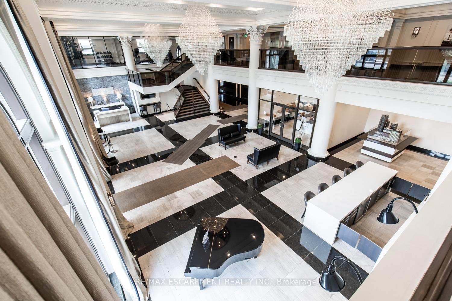 1 Bedroom Condo at 112 King,  Hamilton For sale