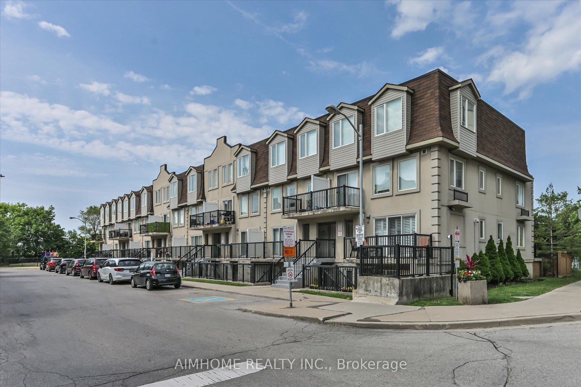 3 Bedrooms Condo at 55 George Appleton, Toronto For sale