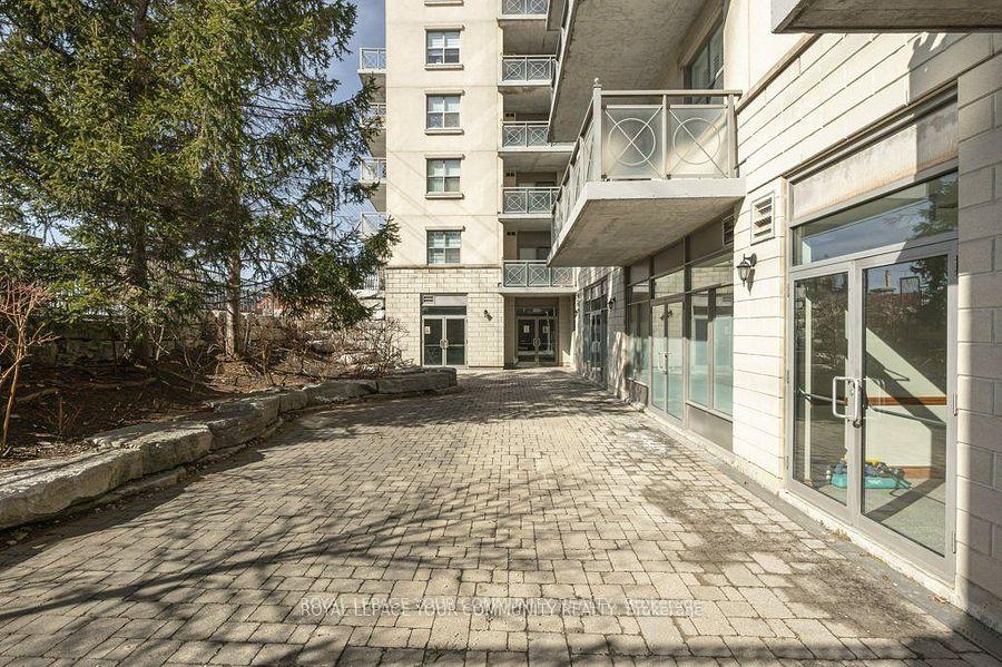 2 Bedrooms Condo at 2500 Rutherford, Vaughan For sale