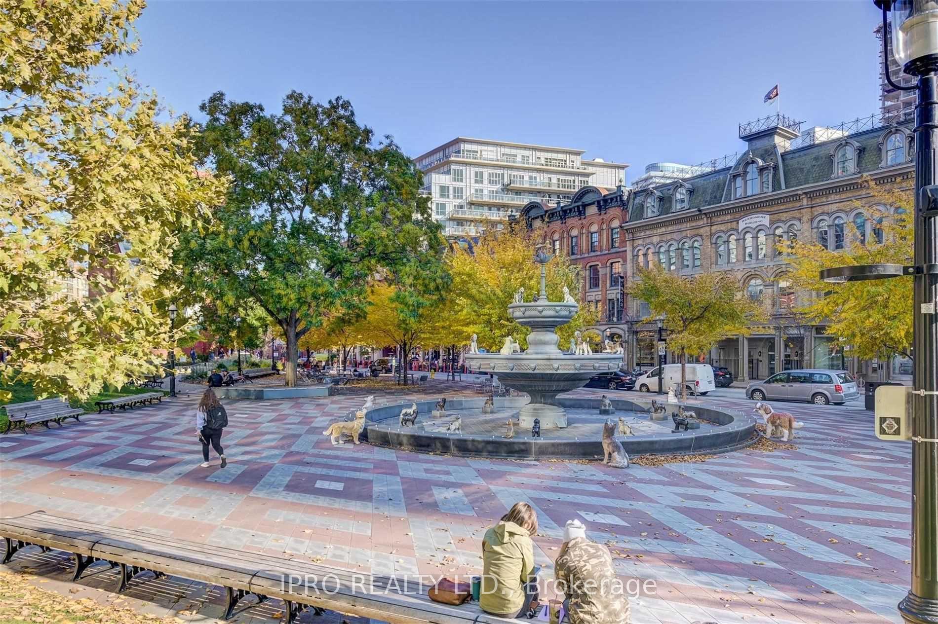 1 Bedroom Condo at 55 Front, Toronto For sale