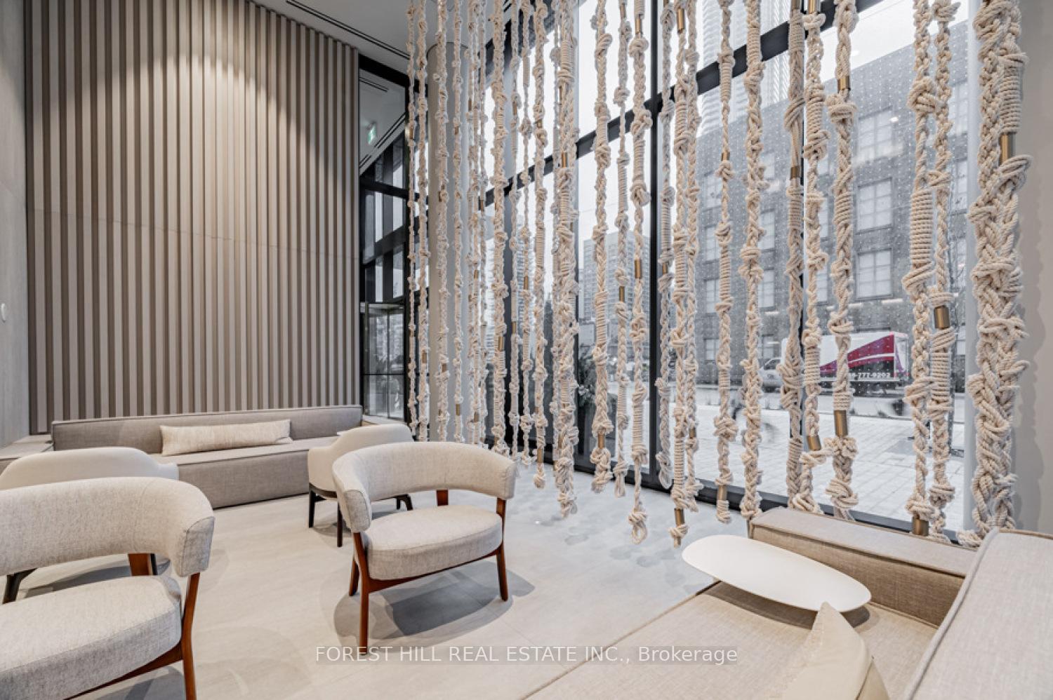 3 Bedrooms Condo at 55 Cooper, Toronto For sale