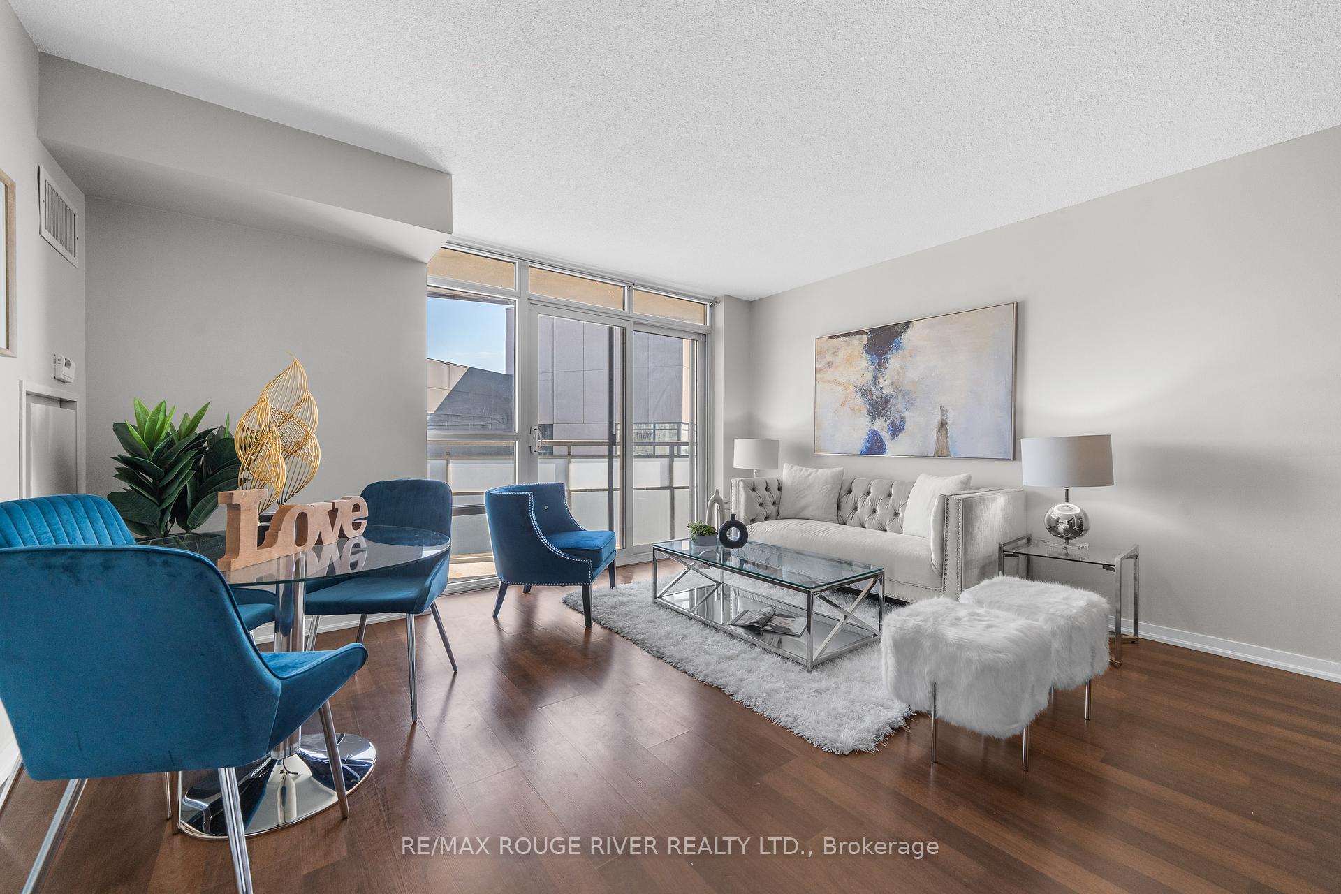 2 Bedrooms Condo at 38 Joe Shuster,  Toronto For sale