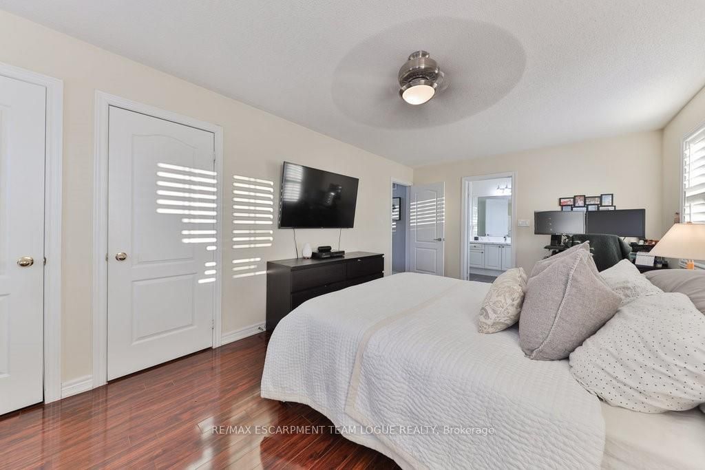 1298 TUPPER Drive