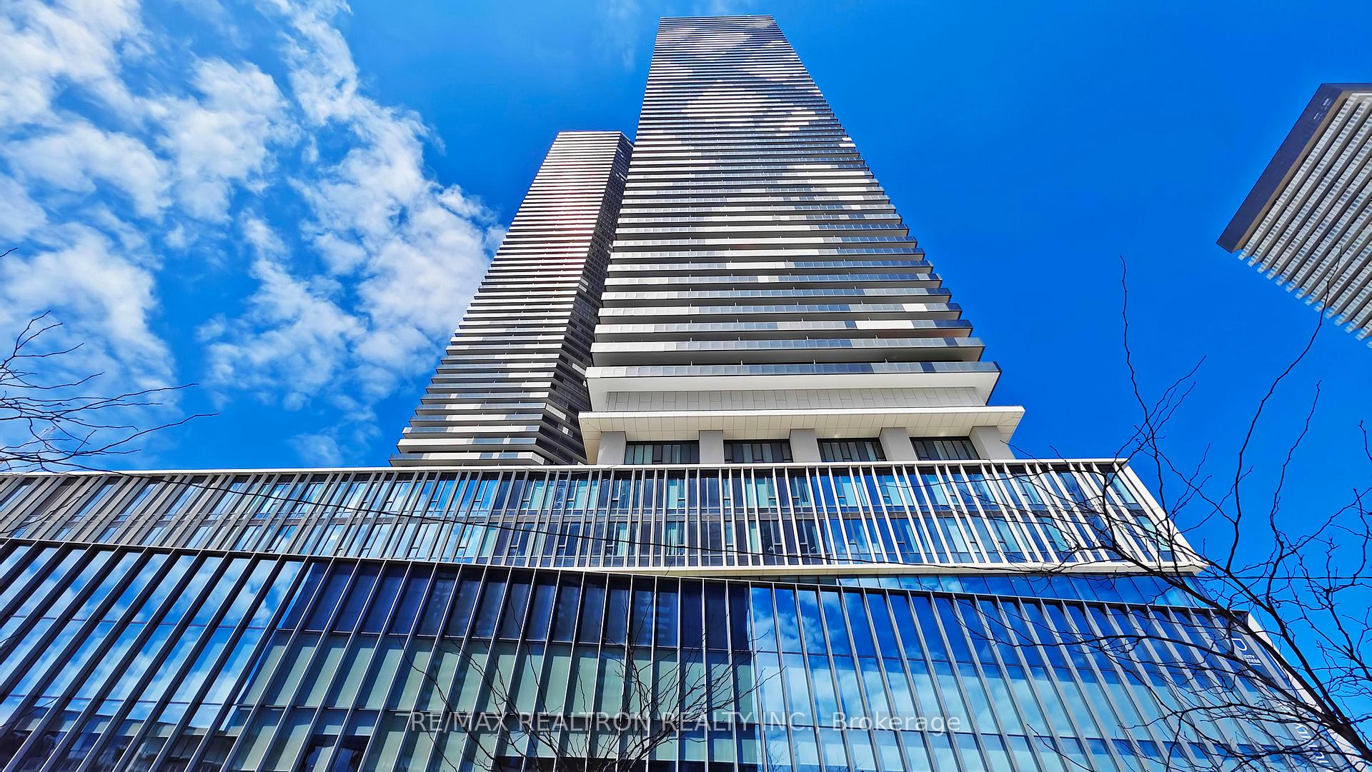 2 Bedrooms Condo at 138 Downes, Toronto For sale
