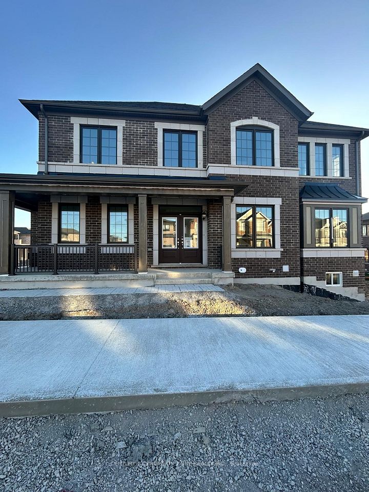 52 Suzuki Street, Barrie, ON L9J 0R5