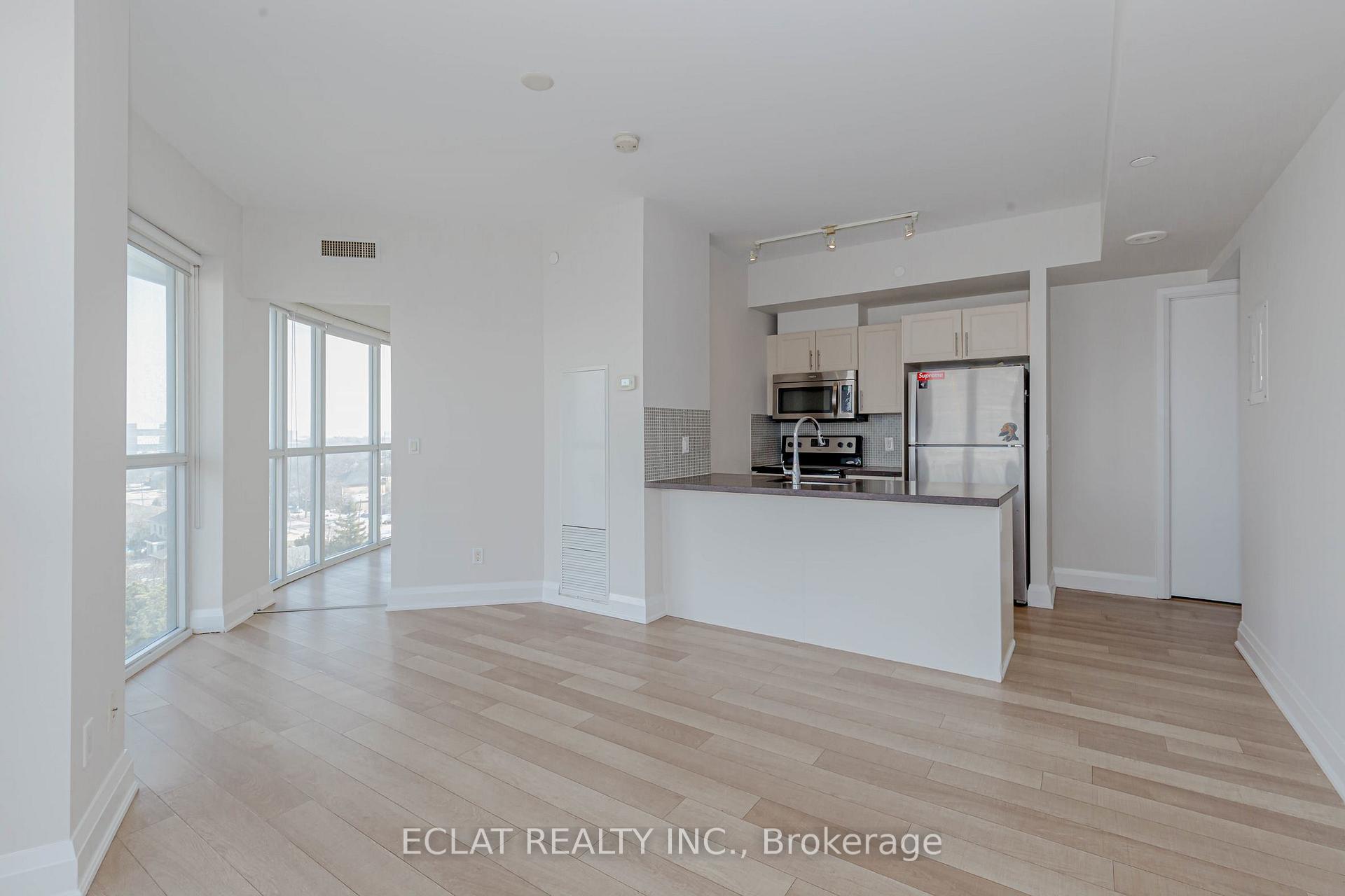 2 Bedrooms Condo at 16 McAdam, Toronto For sale