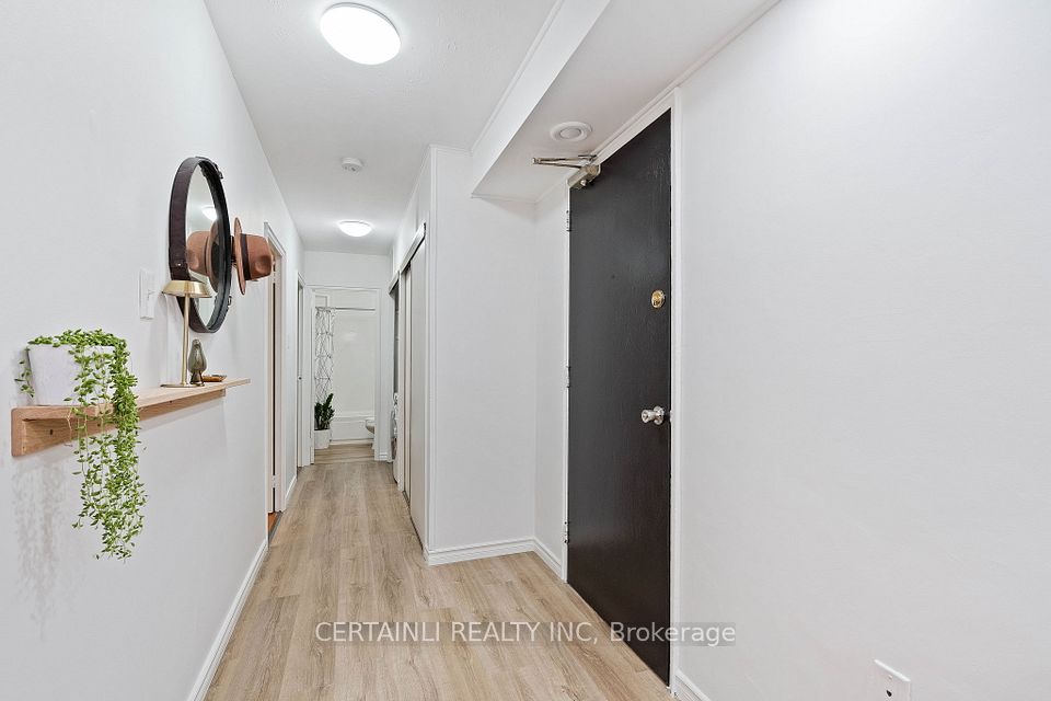 #201 - 1172 Hamilton Road, London East, ON N5W 1A9