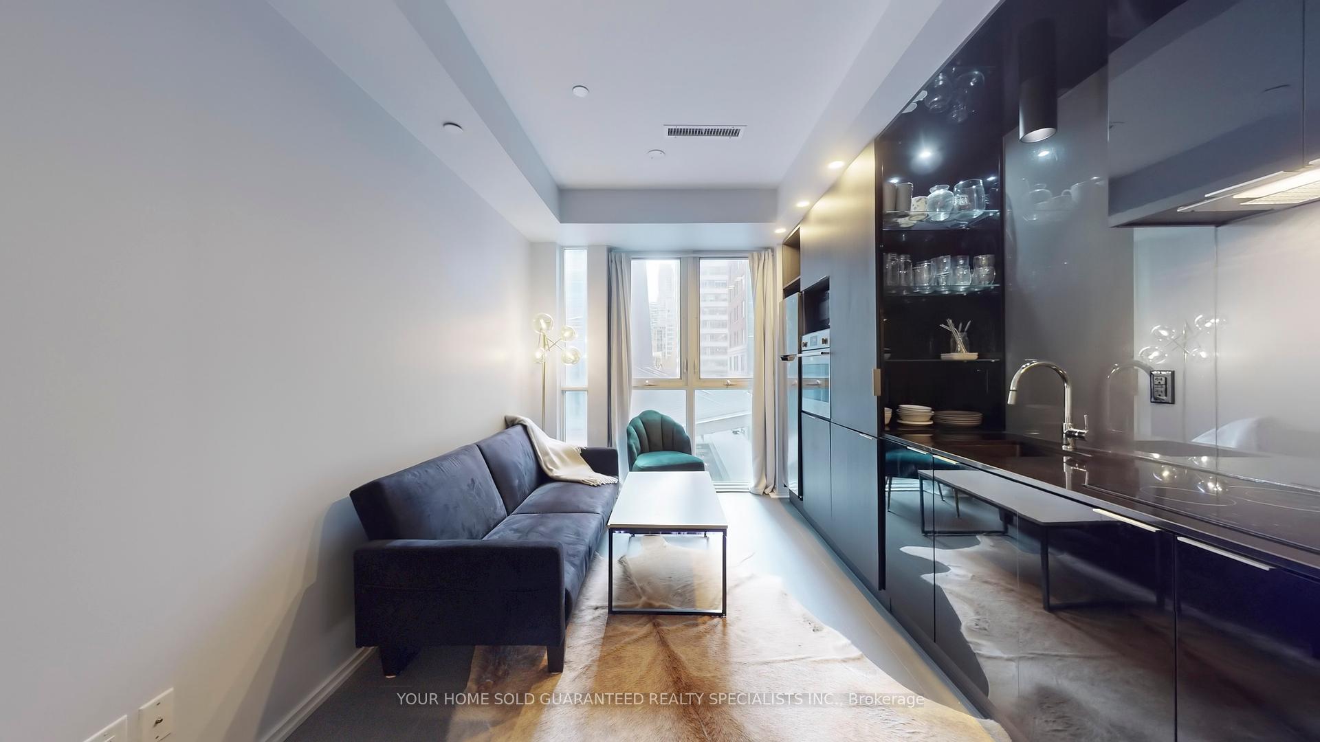 1 Bedroom Condo at 70 Temperance, Toronto For sale