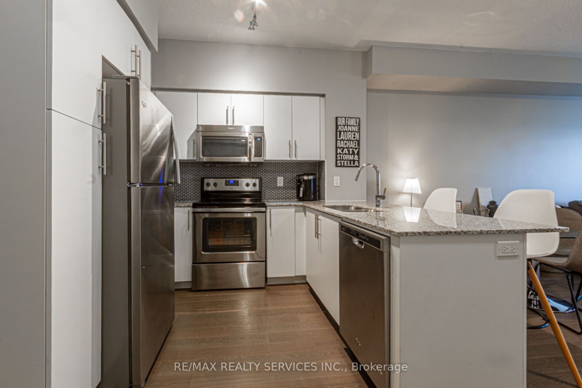 65 Speers Road, #1507