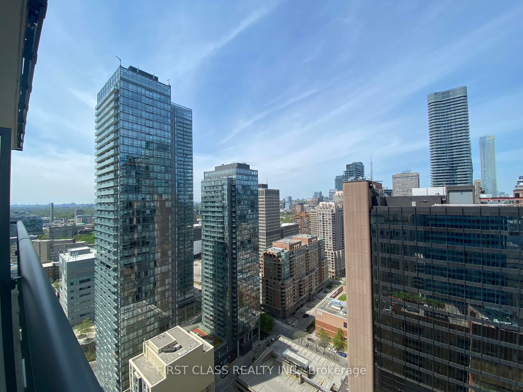 15 Grenville Street, #2906