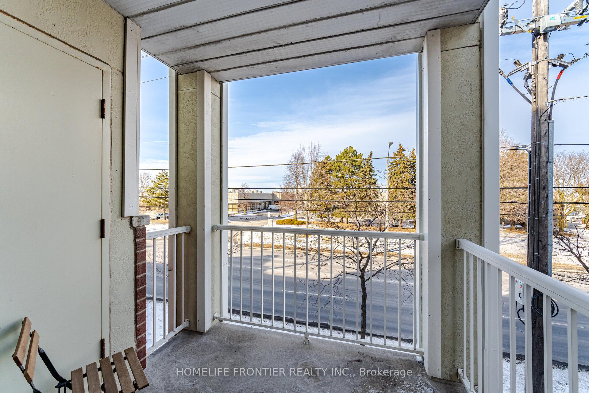2 Bedrooms Condo at 5225 Finch,  Toronto For sale