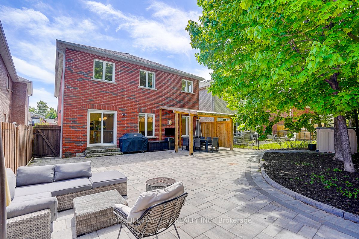 46 Canyon Hill Avenue