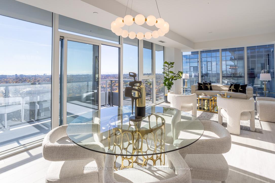 4 Bedrooms Condo at 20 Gatineau,  Vaughan For sale