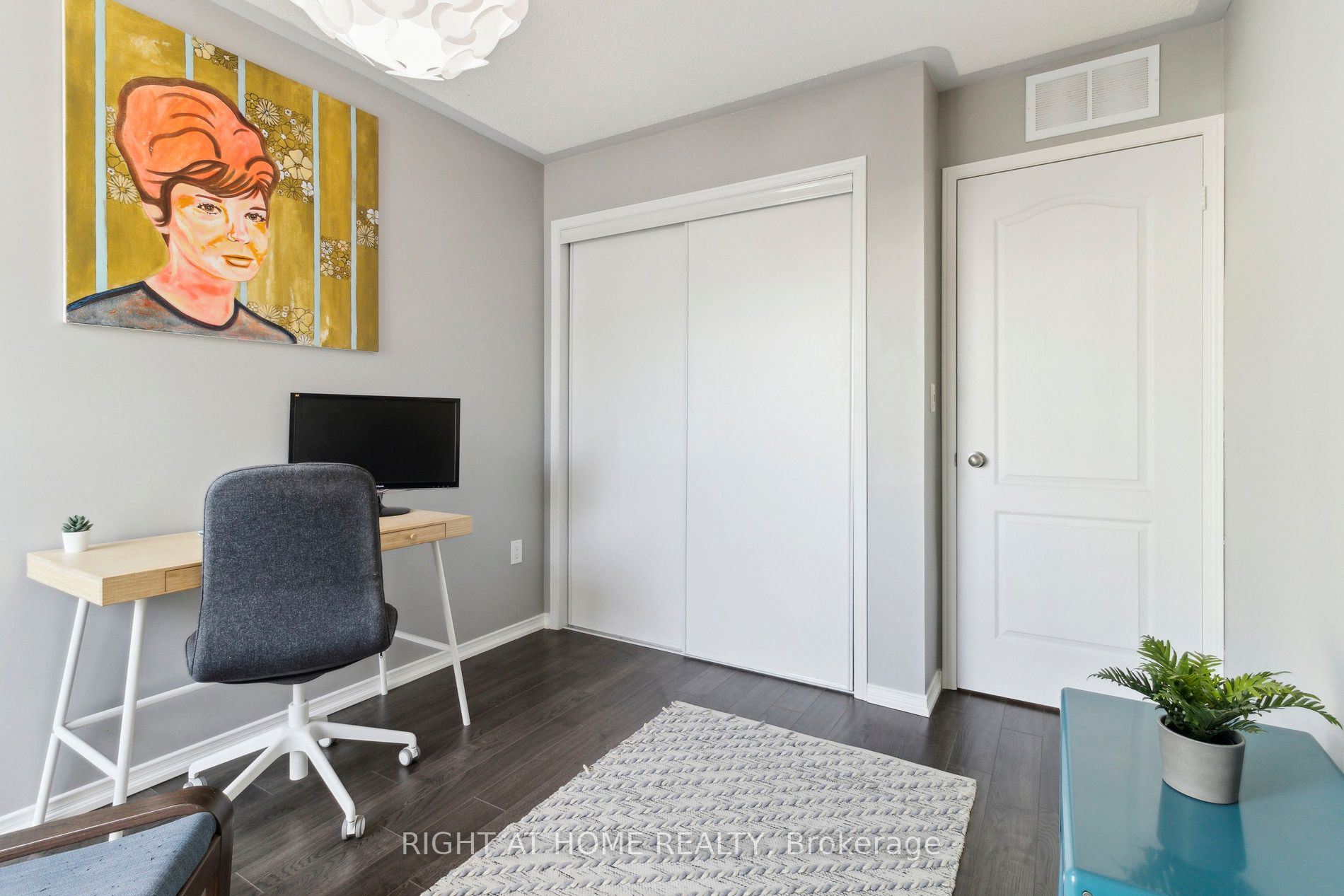 130 Widdicombe Hill Boulevard W, #415