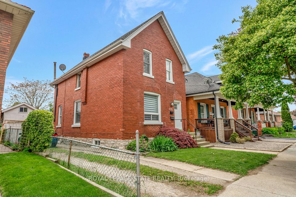 237 Marlborough