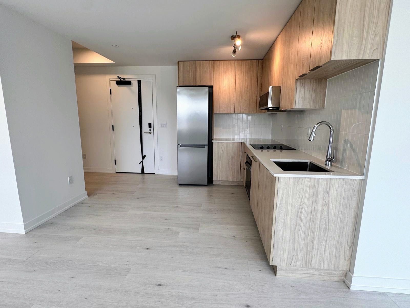 2501 Saw Whet Boulevard 304