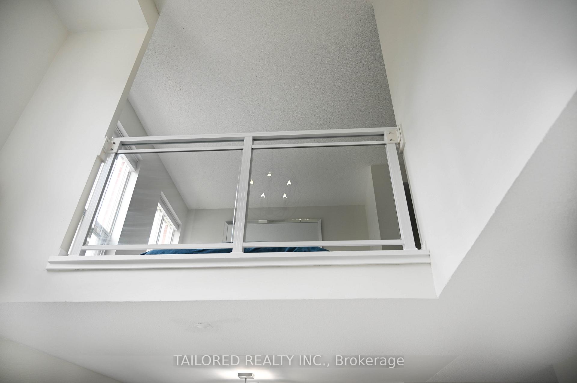 1 Bedroom Condo at 119 Merton, Toronto For sale