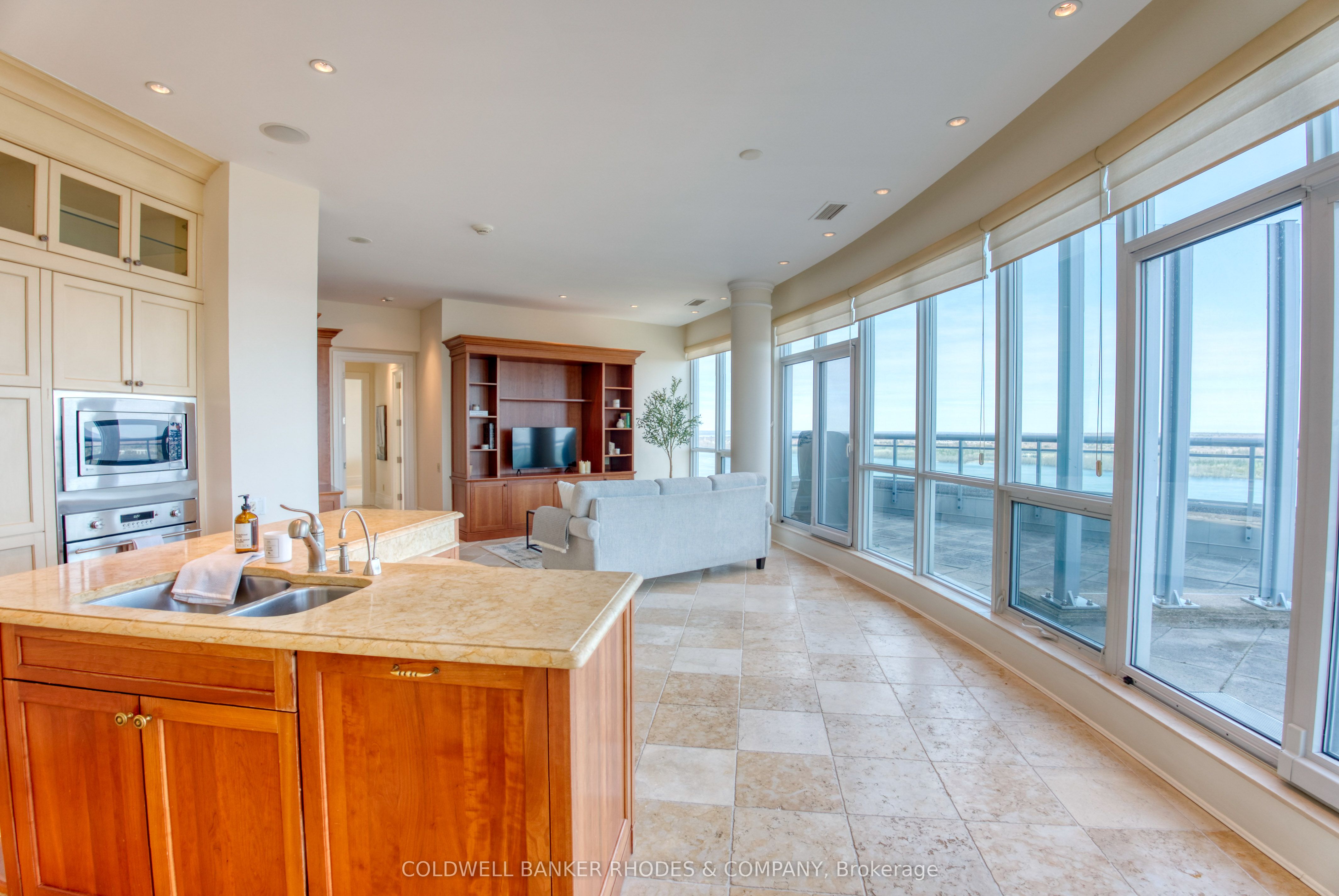 38 Metropole Private, #3302
