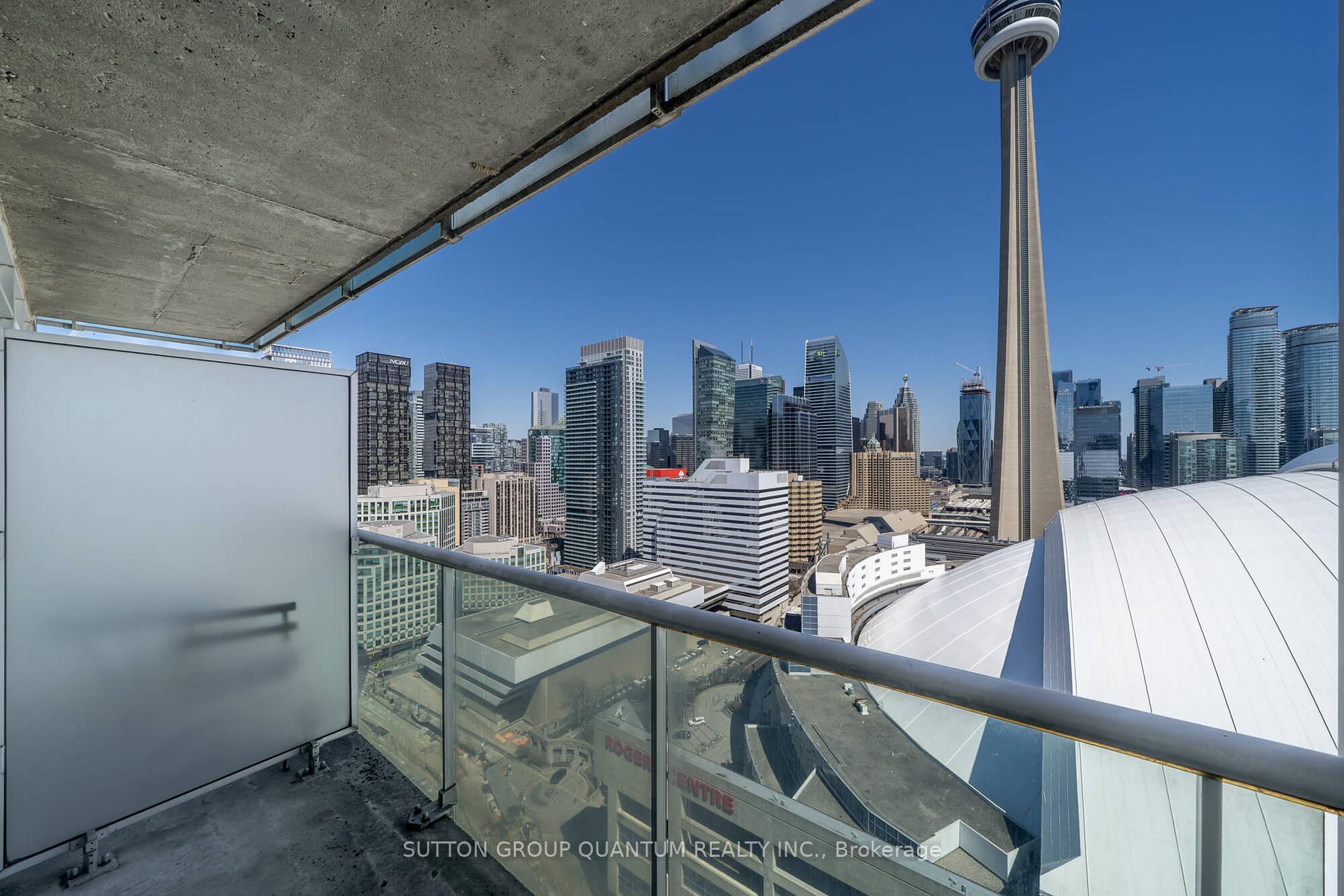 3 Bedrooms Condo at 81 Navy Wharf,  Toronto For sale