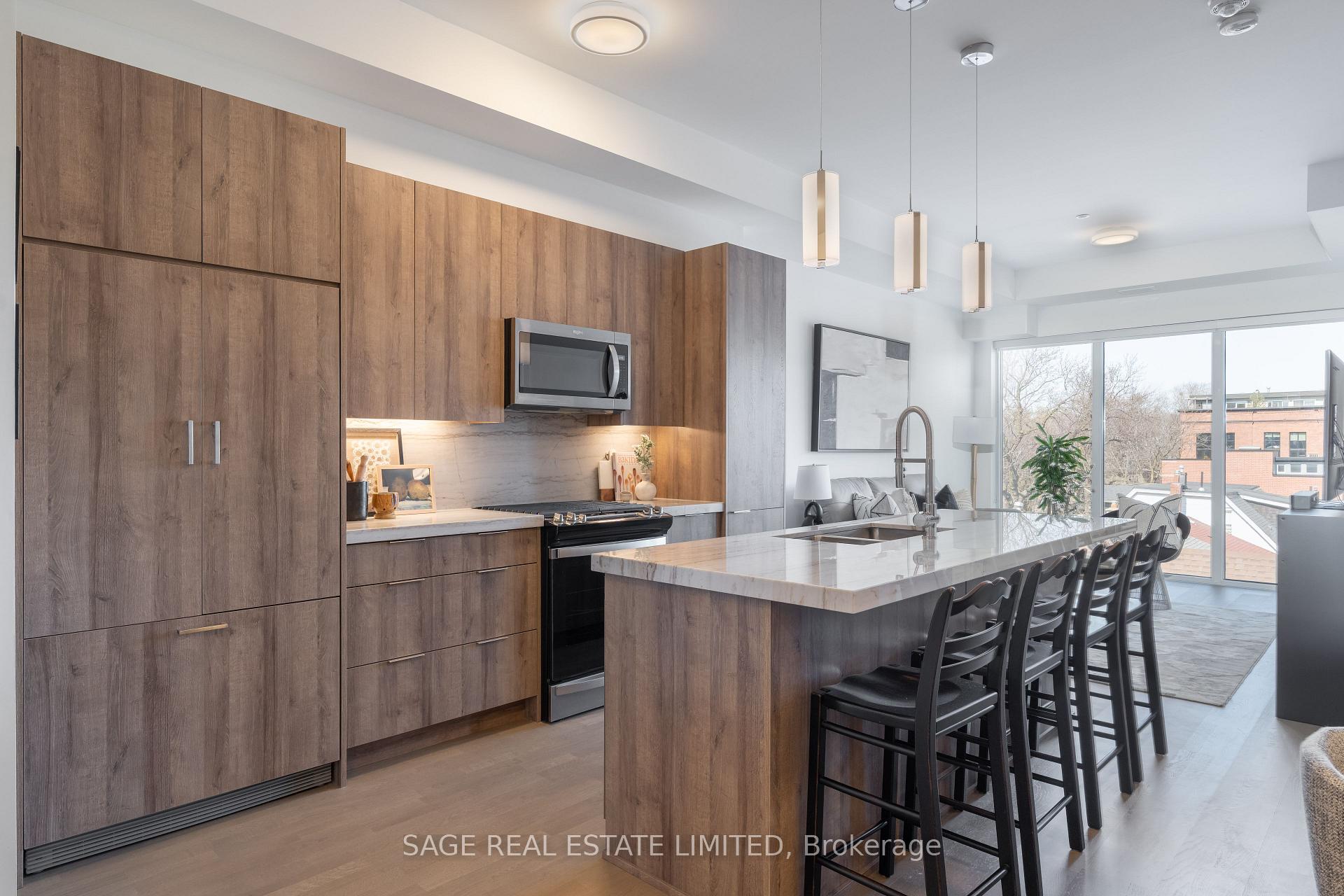 2 Bedrooms Condo at 495 Logan, Toronto For sale
