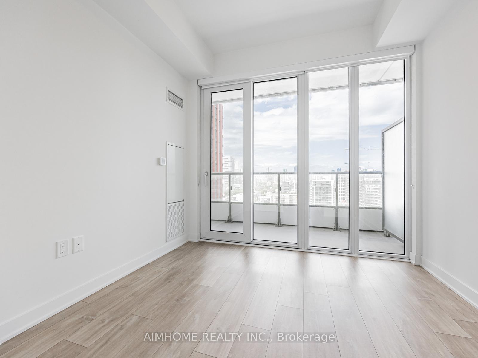3 Bedrooms Condo at 70 Princess, Toronto For sale