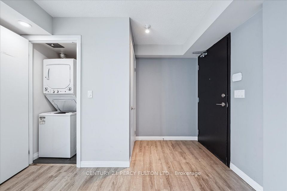 2150 Lawrence