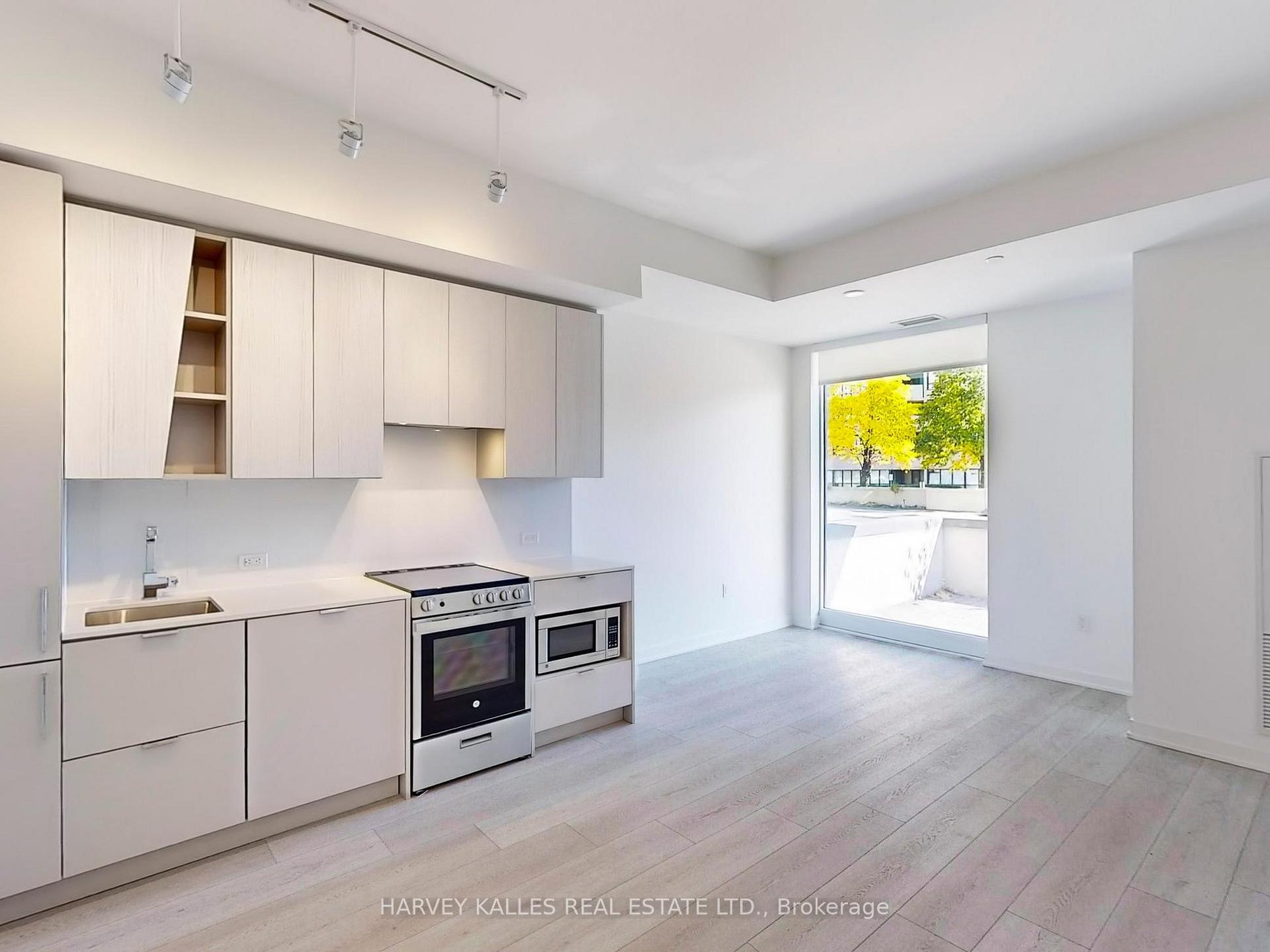 3883 Quartz Road 118