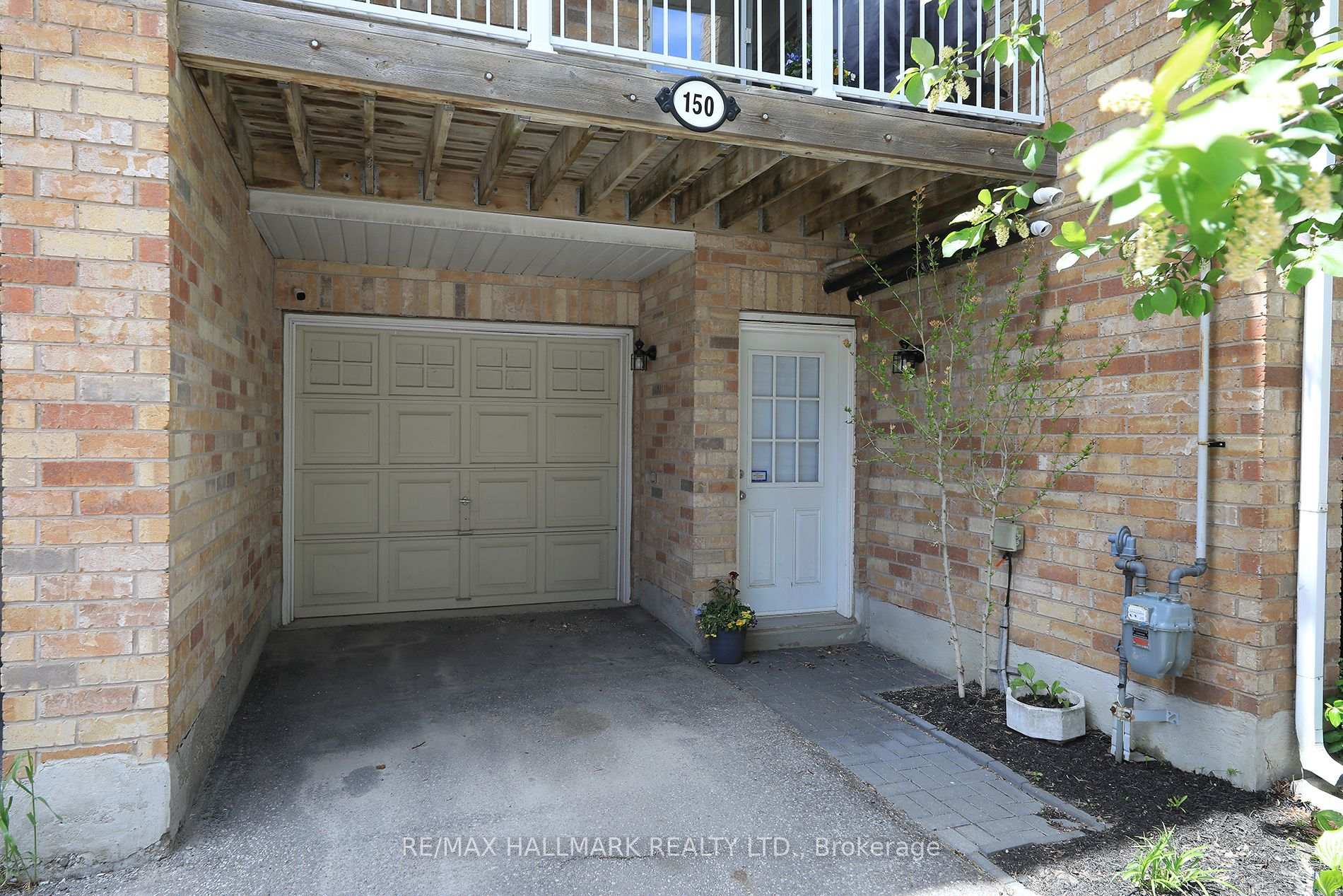4 Bedrooms Condo at 150 Brickworks, Toronto For sale
