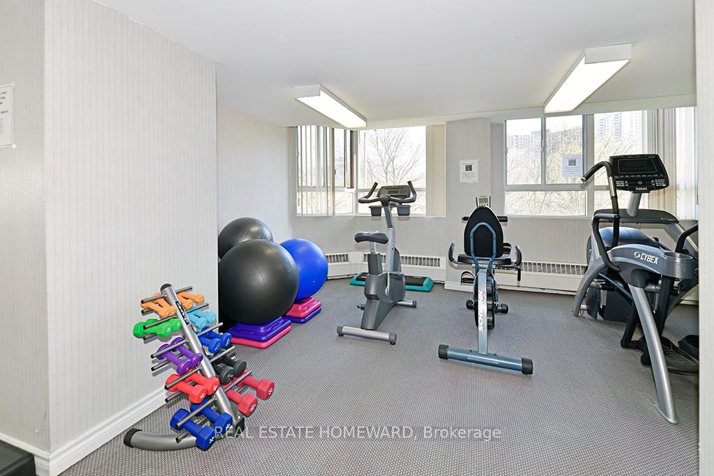 1 Bedroom Condo at 4 Park Vista, Toronto For sale
