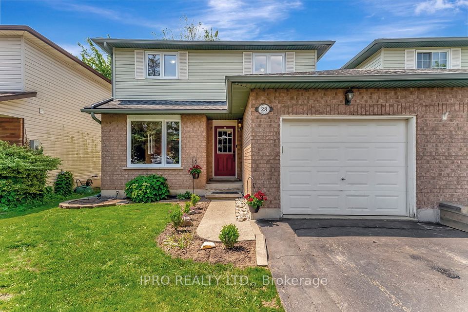 28 Celtic Drive, Haldimand, ON N3W 2L5