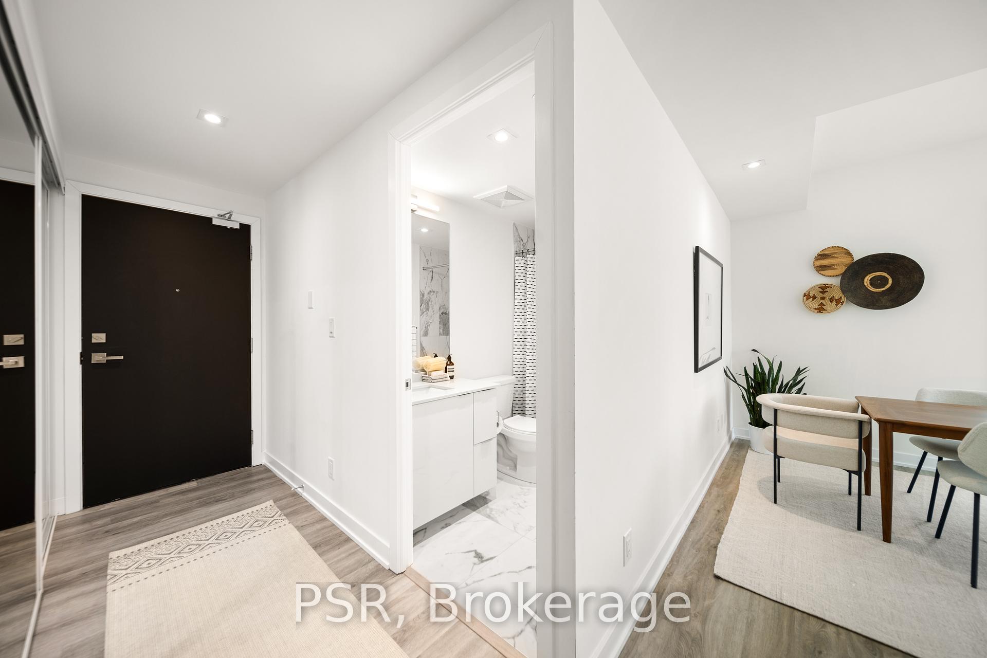 3 Bedrooms Condo at 430 Roncesvalles, Toronto For sale