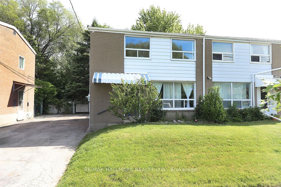 152 Woodfern