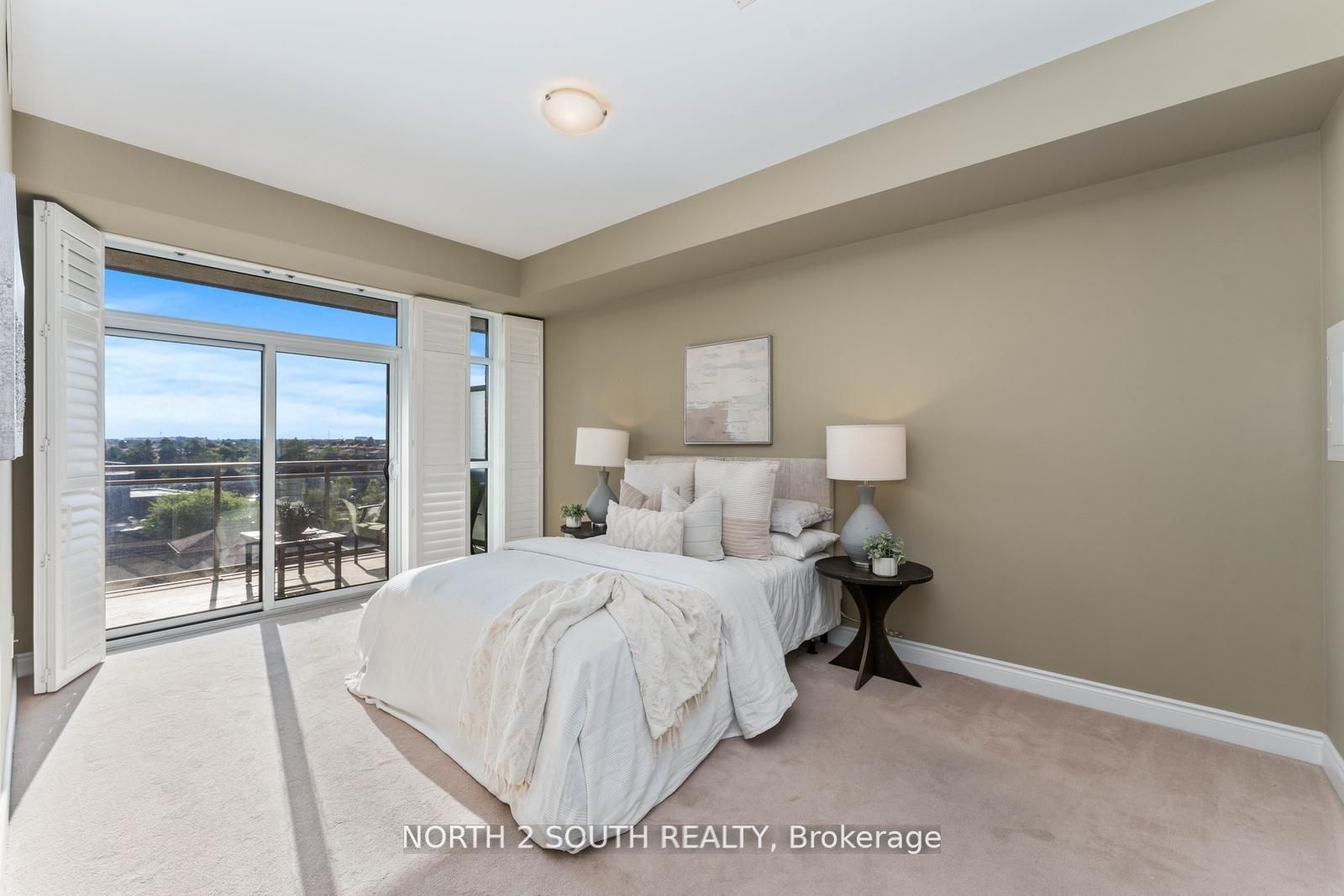 281 Woodbridge Avenue, #521