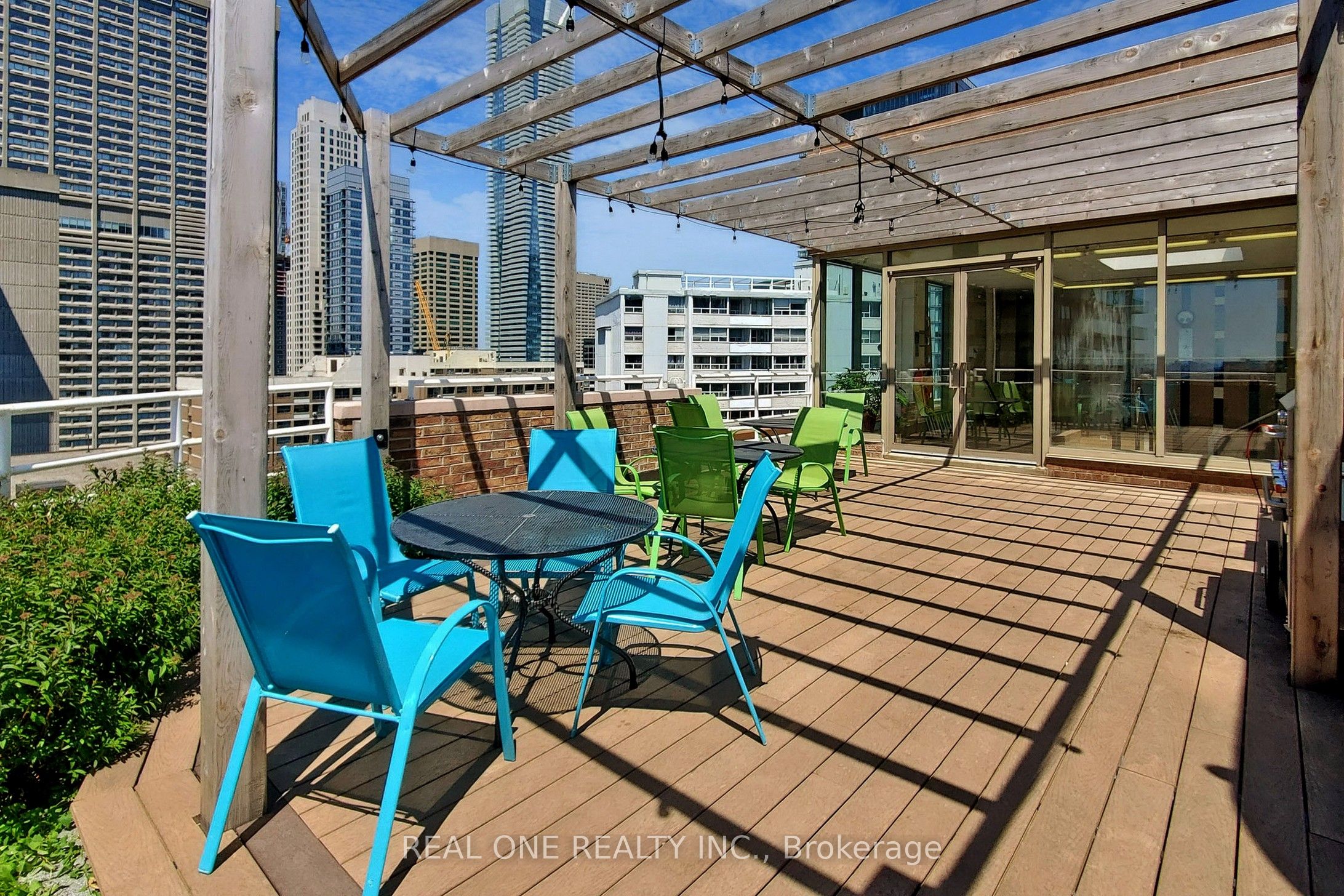 1055 Bay Street, #1816